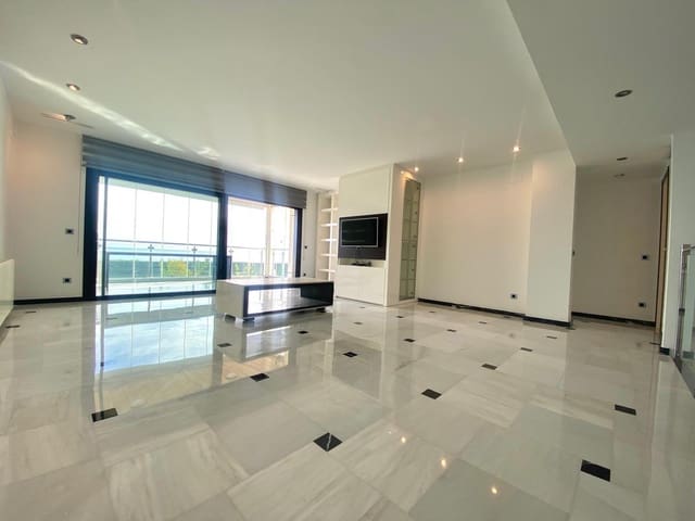 4 slaapkamer Appartement te koop in Altea met zwembad garage - € 850.000 (Ref: 8886240)