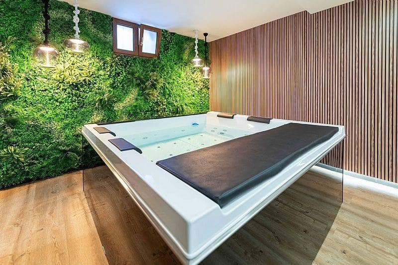 4 bedroom Villa for sale in Calpe / Calp with pool garage - € 2,520,000 (Ref: 8905550)