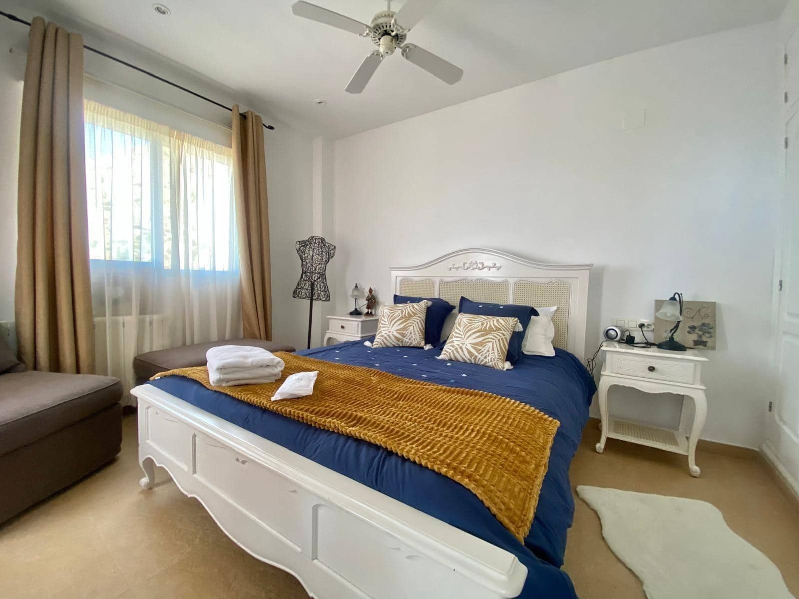 4 bedroom Villa for sale in Altea with pool garage - € 1,550,000 (Ref: 8961744)