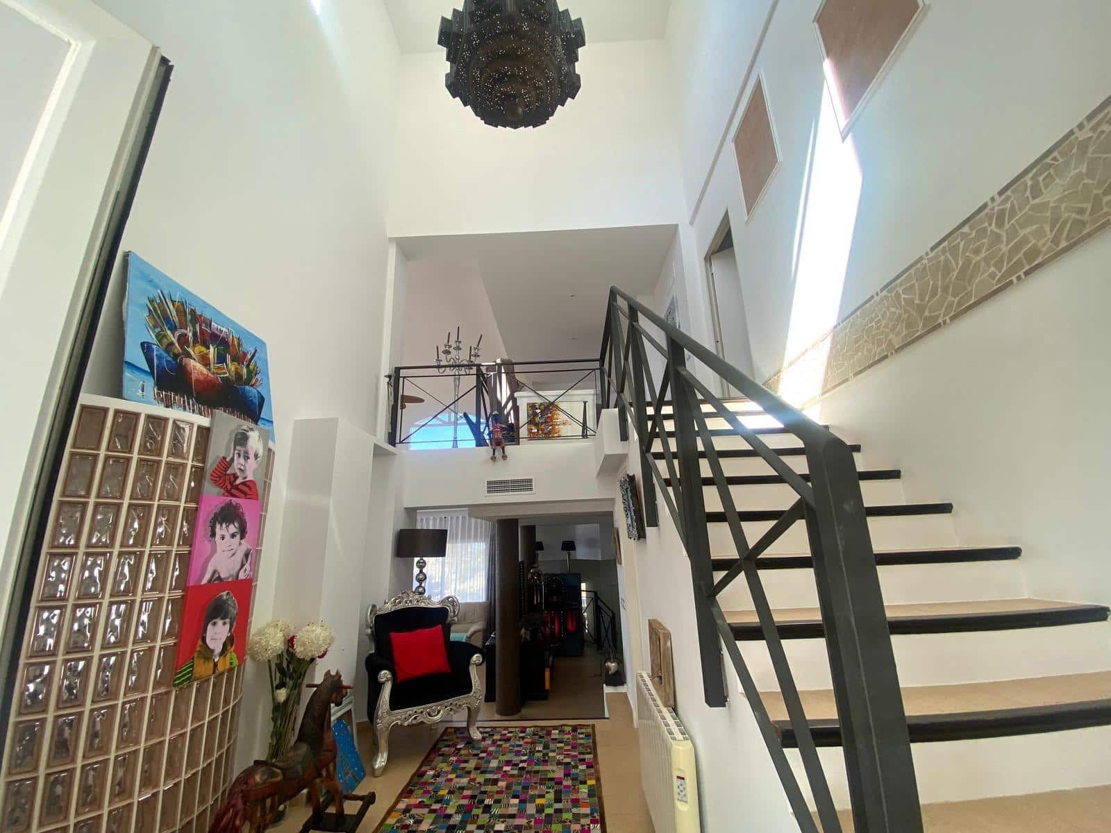 4 bedroom Villa for sale in Altea with pool garage - € 1,550,000 (Ref: 8961744)