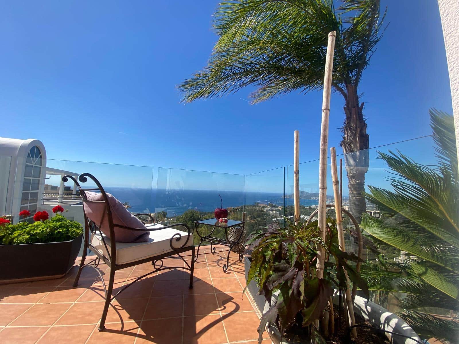 Chalet de 4 habitaciones en Altea en venta con piscina garaje - 1.550.000 € (Ref: 8961744)