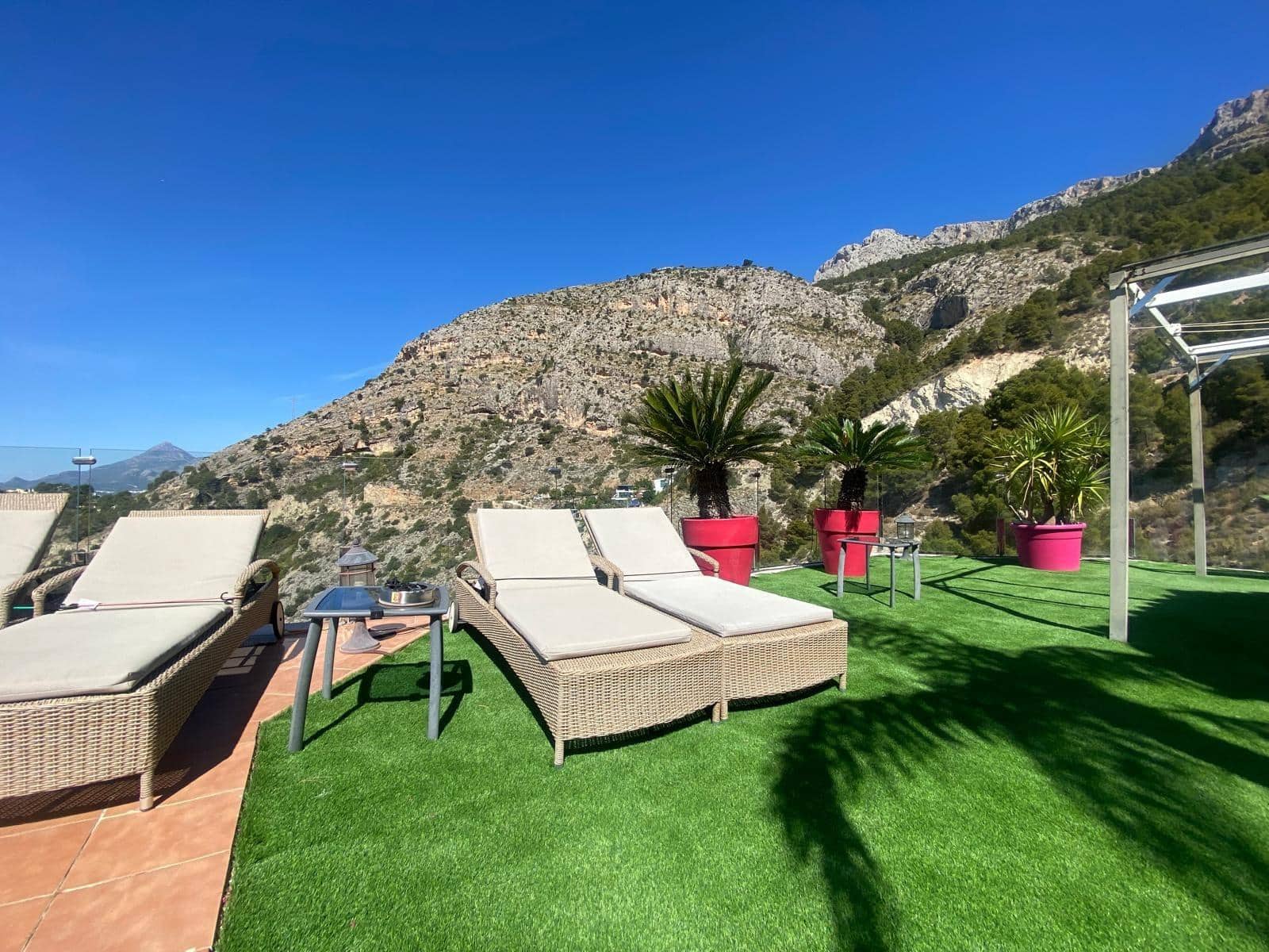 Chalet de 4 habitaciones en Altea en venta con piscina garaje - 1.550.000 € (Ref: 8961744)