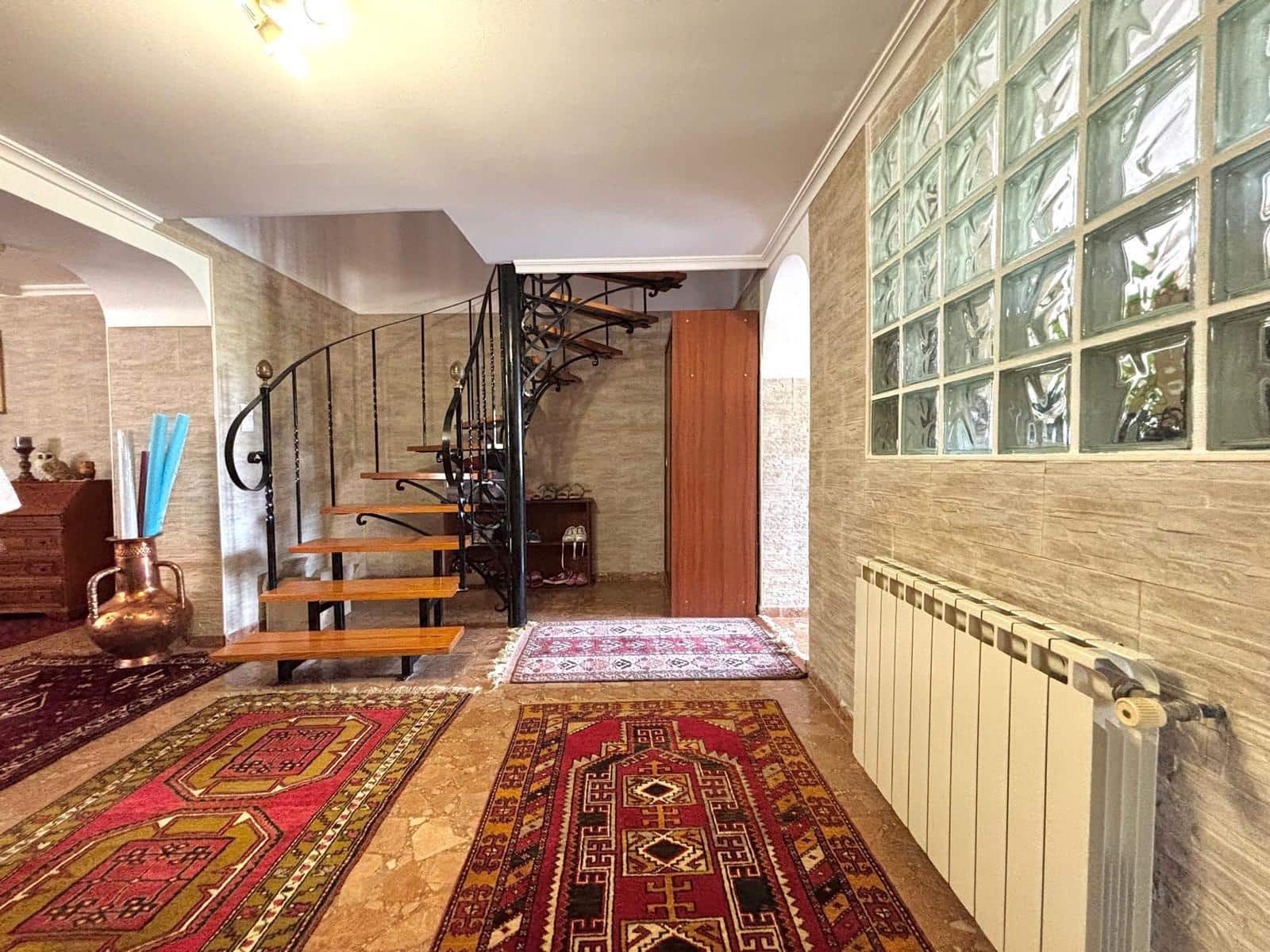 4 soveværelse Rækkehus til salg i La Villajoyosa / Vila Joiosa med garage - € 330.000 (Ref: 8972694)