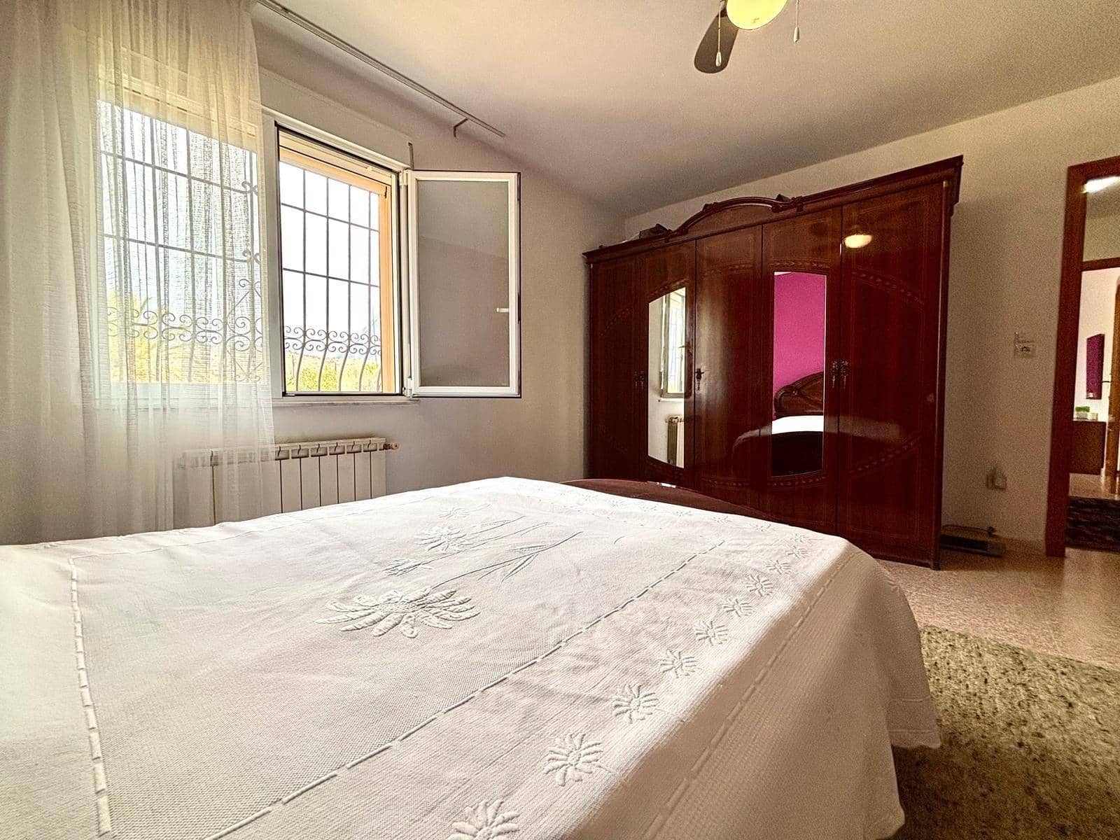 4 soverom Rekkehus til salgs i La Villajoyosa / Vila Joiosa med garasje - € 330 000 (Ref: 8972694)