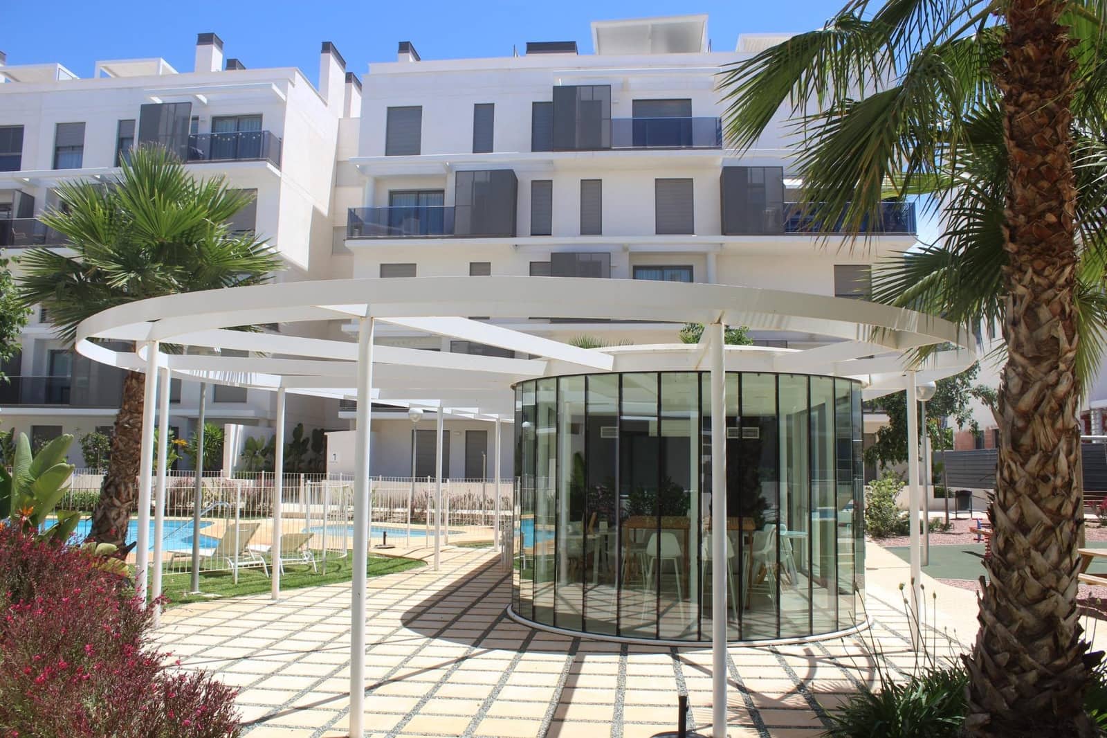 2 soveværelse Lejlighed til salg i Denia med swimmingpool garage - € 365.000 (Ref: 9174628)