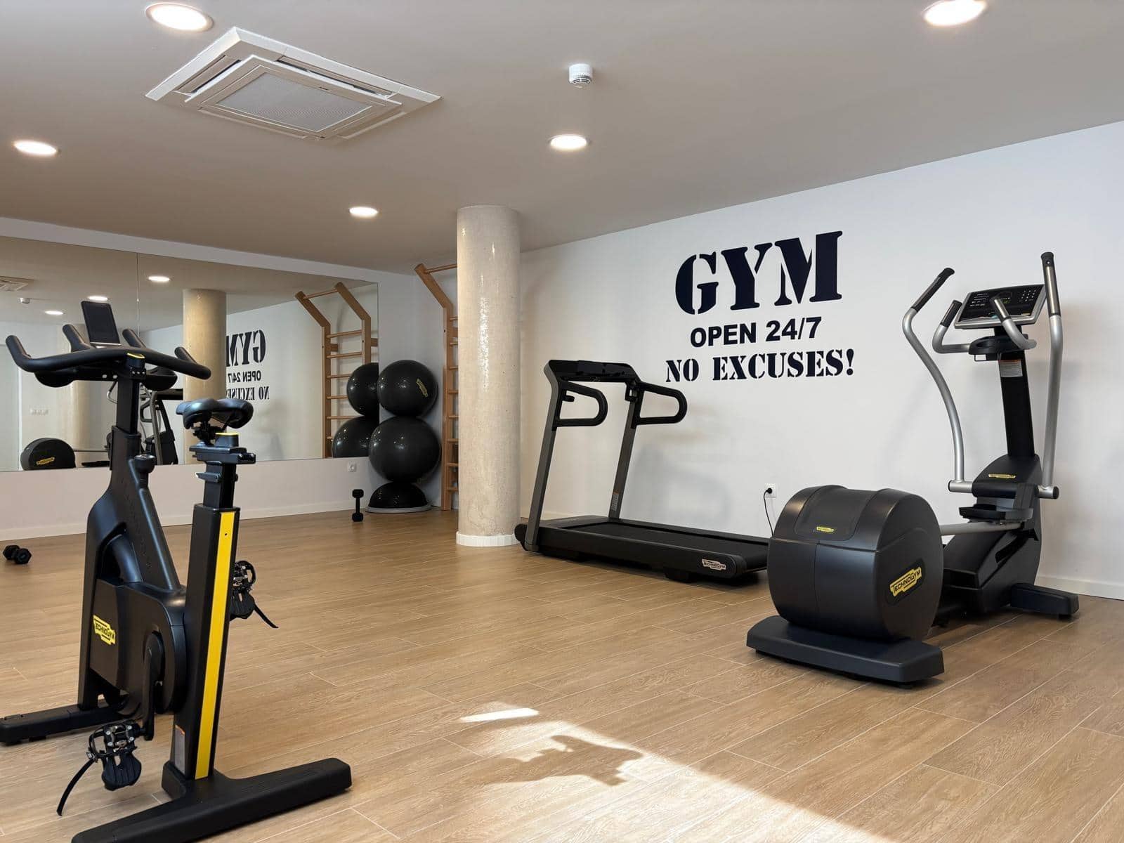 2 makuuhuone Huoneisto myytävänä paikassa Denia mukana uima-altaan 
autotalli - 340 000 € (Ref: 9174628)