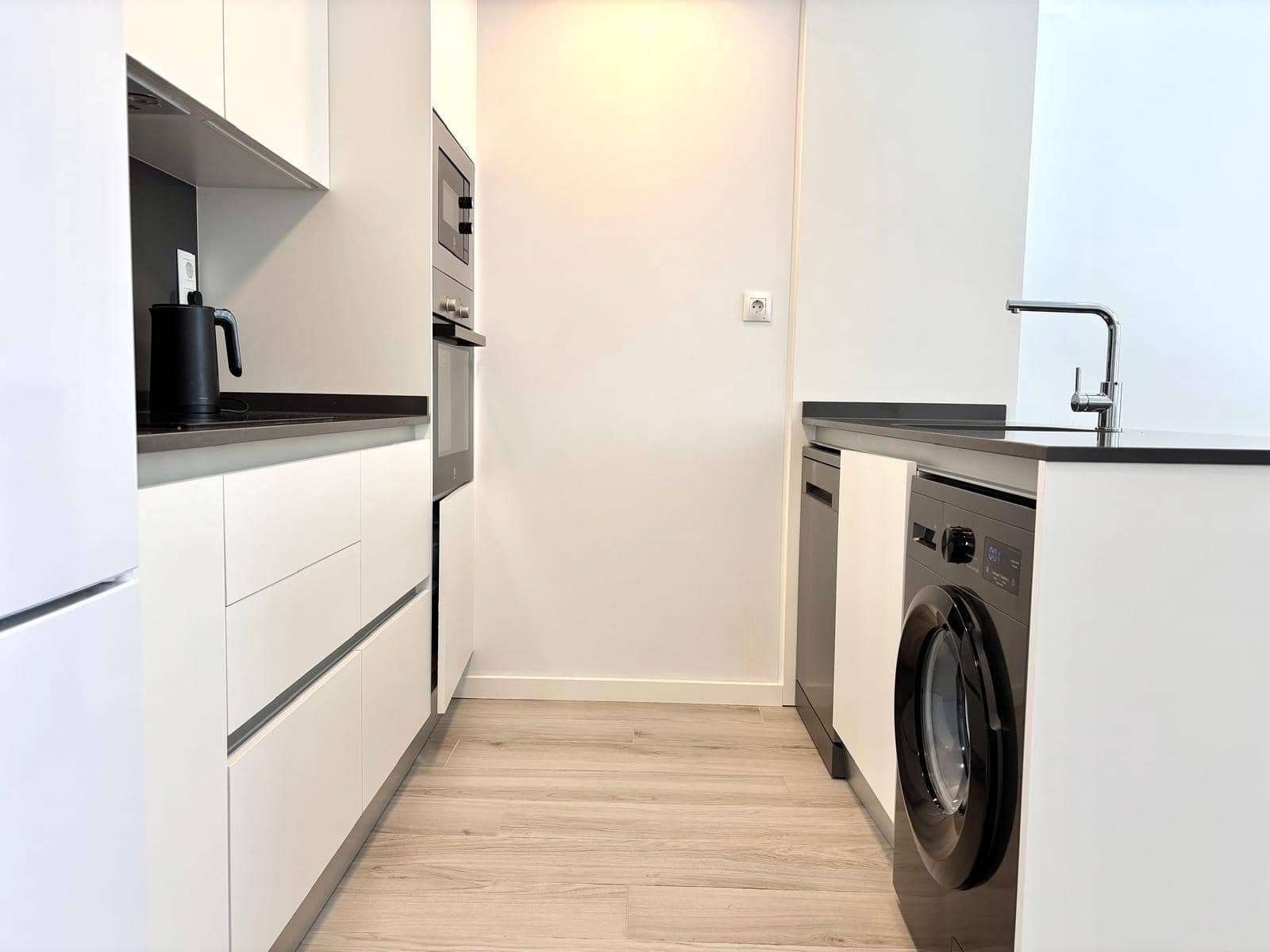 Apartamento de 2 habitaciones en Dénia en venta con piscina garaje - 359.000 € (Ref: 9174628)