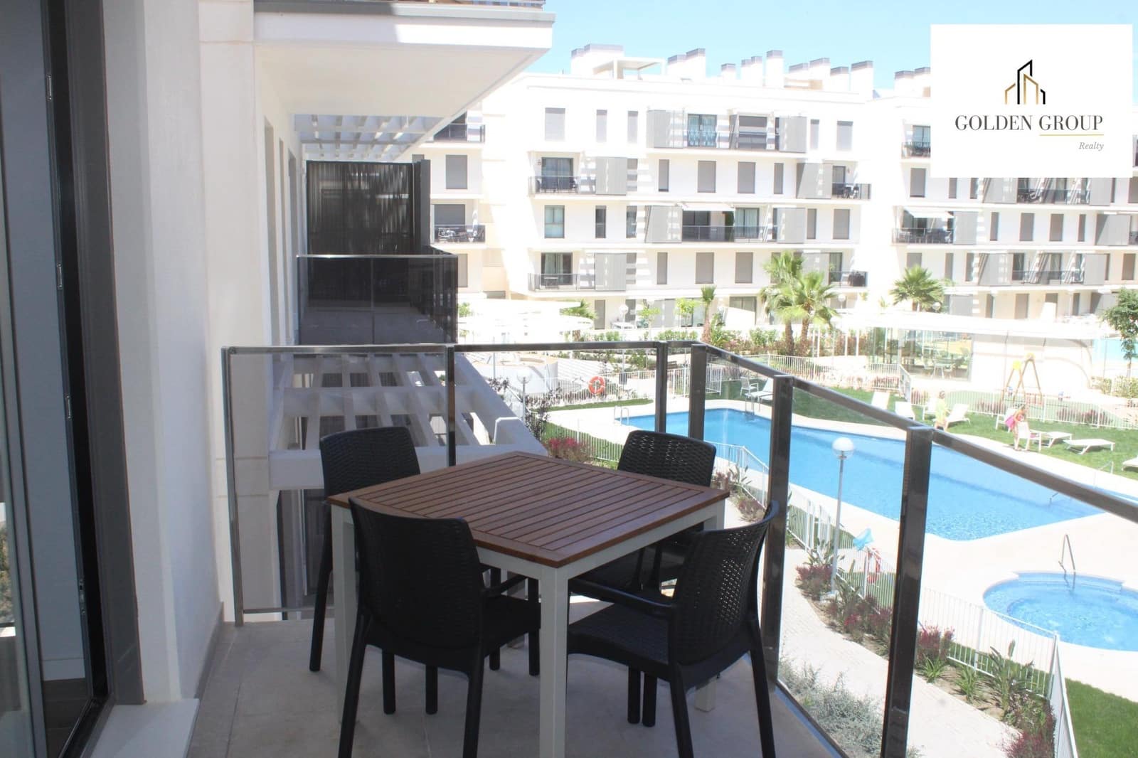 Apartamento de 2 habitaciones en Dénia en venta con piscina garaje - 359.000 € (Ref: 9174628)