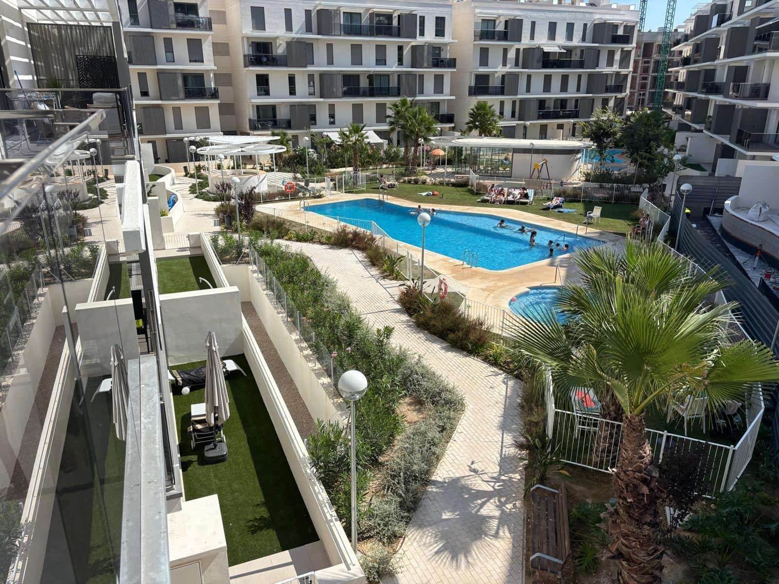 Apartamento de 2 habitaciones en Dénia en venta con piscina garaje - 359.000 € (Ref: 9174628)