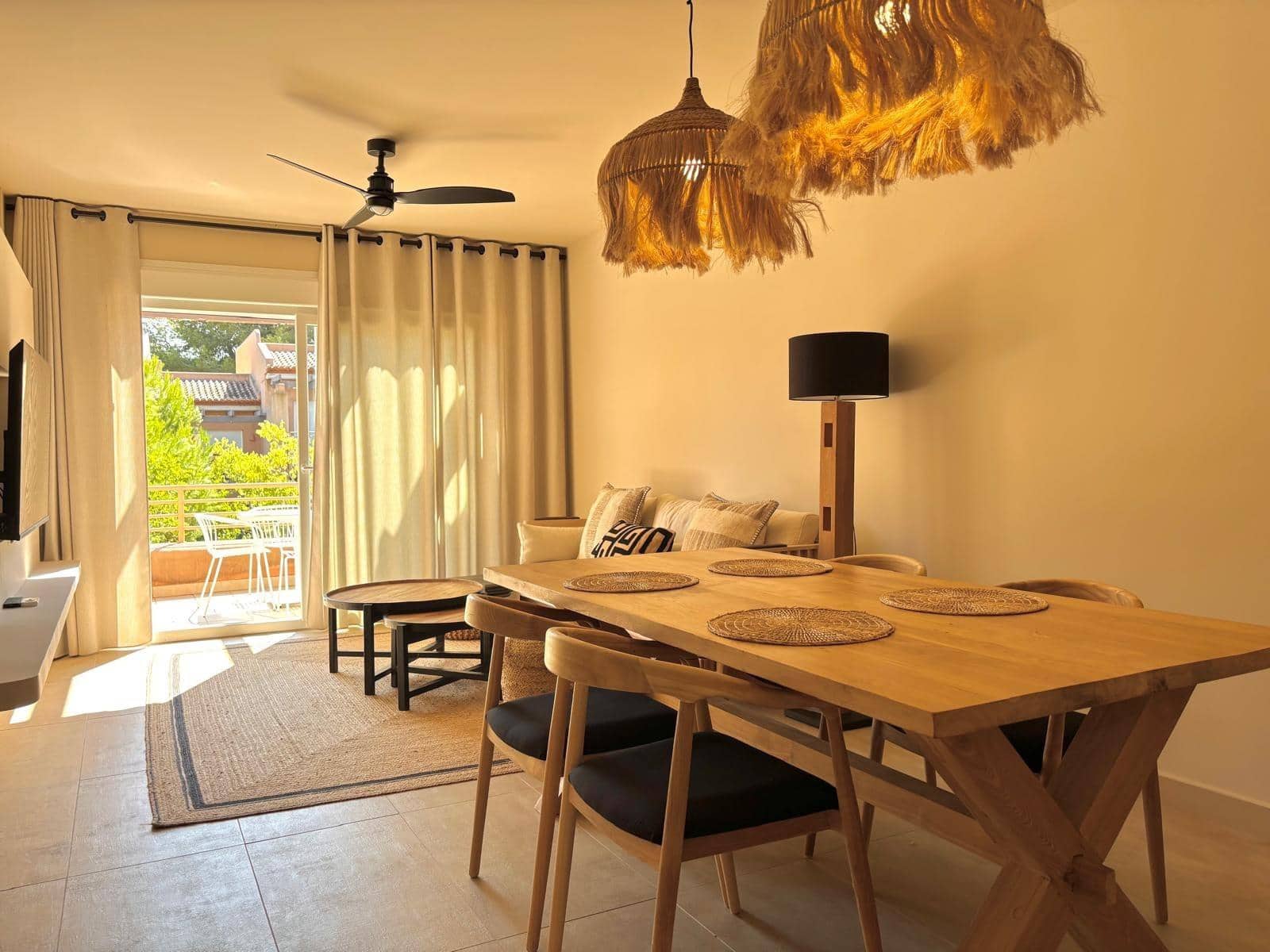 2 soverom Leilighet til salgs i Moraira med svømmebasseng garasje - € 390 000 (Ref: 9188621)