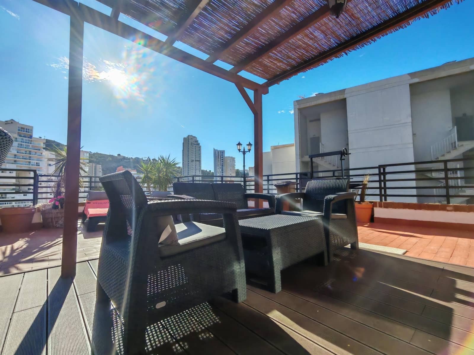 2 sypialnia Penthouse na sprzedaż w Benidorm z basenem - 320 000 € (Ref: 9462498)