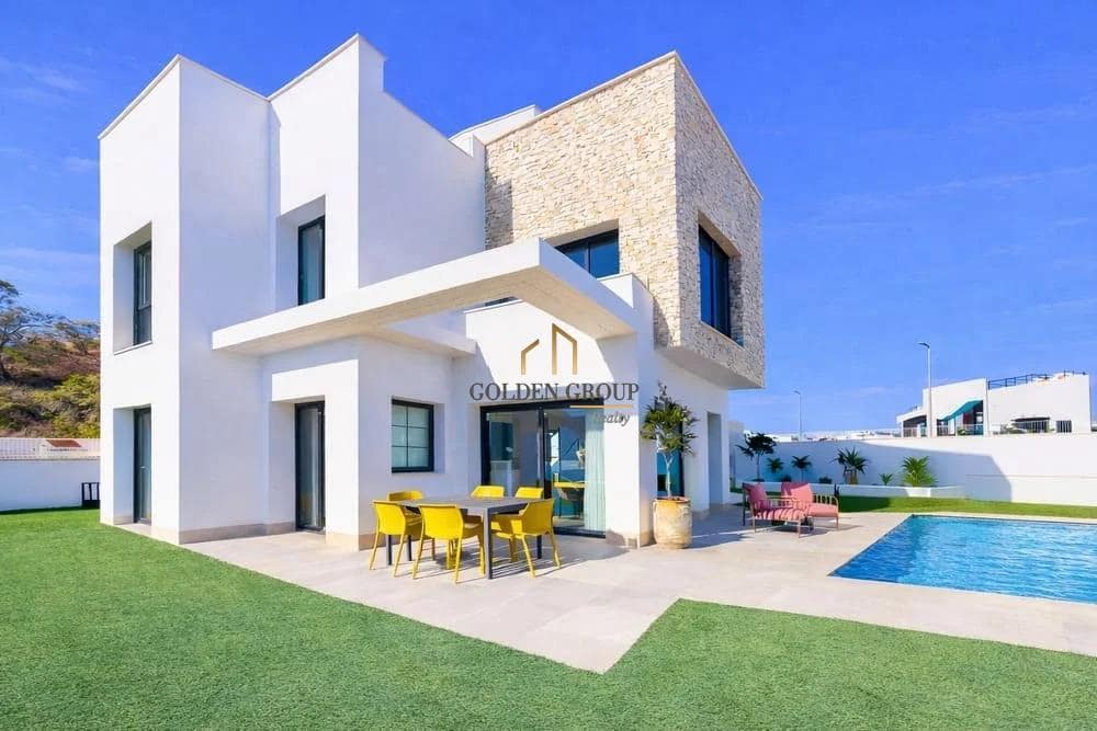 3 bedroom Villa for sale in Finestrat with pool garage - € 699,900 (Ref: 9513559)