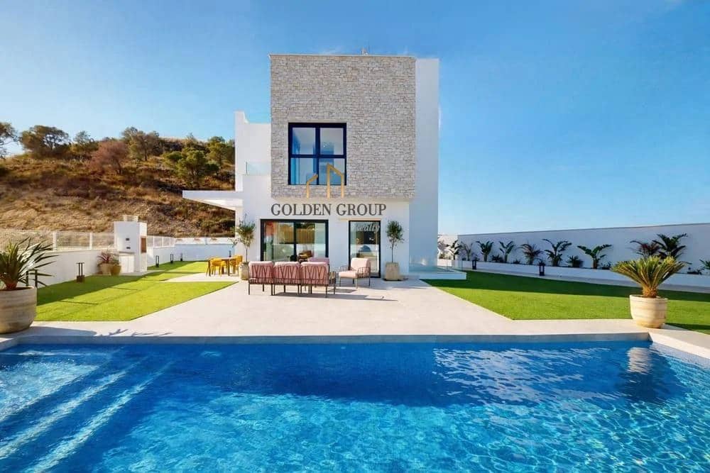 3 bedroom Villa for sale in Finestrat with pool garage - € 699,900 (Ref: 9513559)