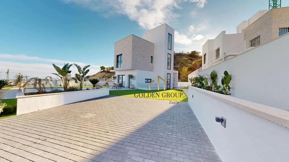 3 bedroom Villa for sale in Finestrat with pool garage - € 699,900 (Ref: 9513559)