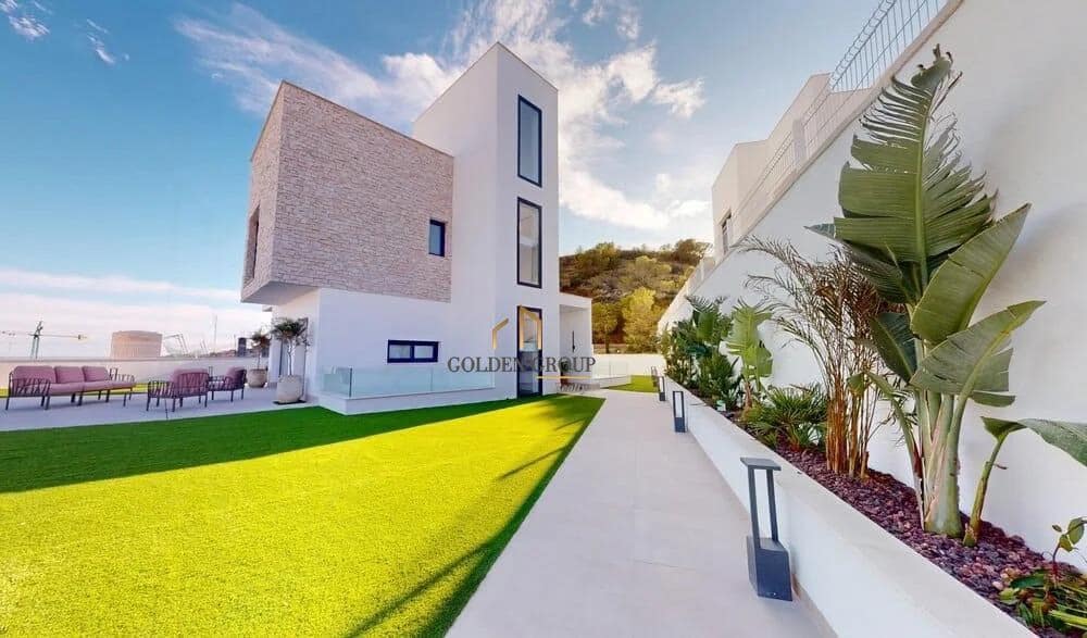 3 bedroom Villa for sale in Finestrat with pool garage - € 699,900 (Ref: 9513559)