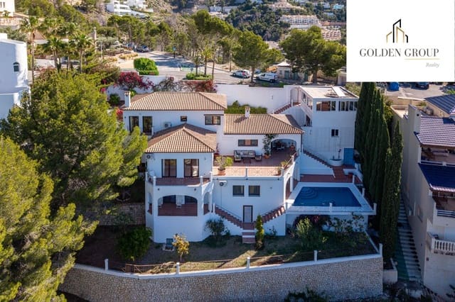 5 slaapkamer Villa te koop in Altea la Vella, Altea met zwembad garage - € 1.650.000 (Ref: 9836508)