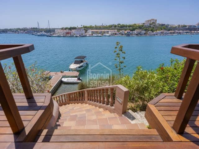 Chalet de 4 habitaciones en Mahón / Maó en venta con piscina garaje - 4.900.000 € (Ref: 10004454)