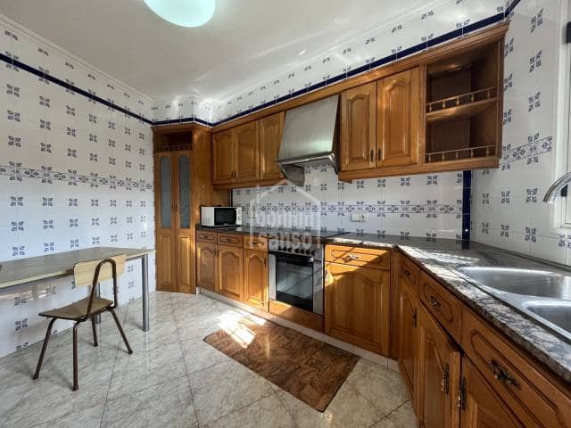4 sypialnia Mieszkanie na sprzedaż w Alayor / Alaior - 400 000 € (Ref: 10008063)