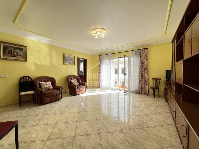 4 slaapkamer Flat te koop in Alayor / Alaior - € 400.000 (Ref: 10008063)