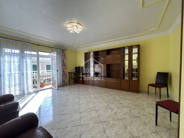 4 slaapkamer Flat te koop in Alayor / Alaior - € 400.000 (Ref: 10008063)