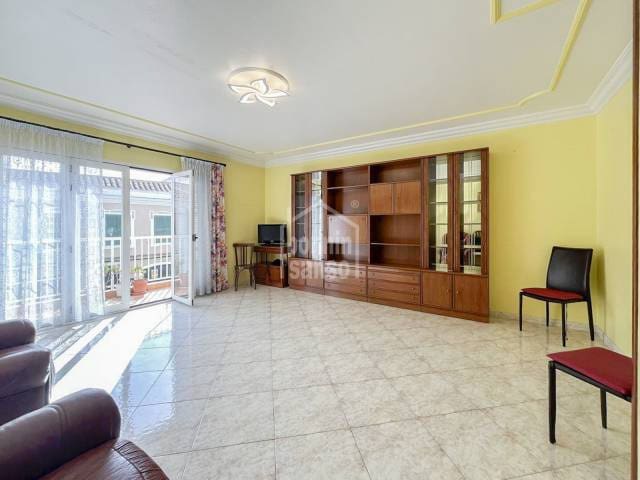 4 sypialnia Mieszkanie na sprzedaż w Alayor / Alaior - 400 000 € (Ref: 10008063)