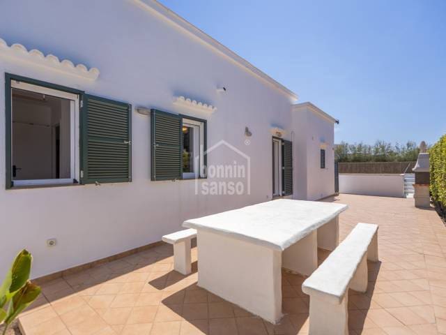 3 sypialnia Willa na sprzedaż w Ciutadella, Ciutadella de Menorca z basenem garażem - 590 000 € (Ref: 10023344)