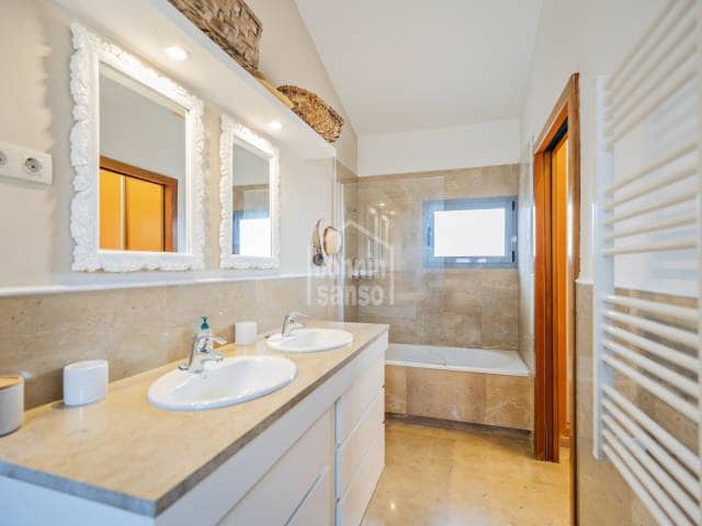 3 slaapkamer Strandappartement te koop in Ciutadella, Ciutadella de Menorca met zwembad garage - € 625.000 (Ref: 10024389)