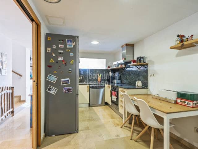 3 slaapkamer Strandappartement te koop in Ciutadella, Ciutadella de Menorca met zwembad garage - € 625.000 (Ref: 10024389)
