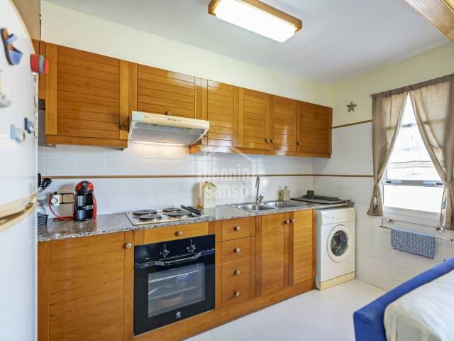 2 makuuhuone Ranta-asunto myytävänä paikassa Es Castell - 295 000 € (Ref: 10031146)