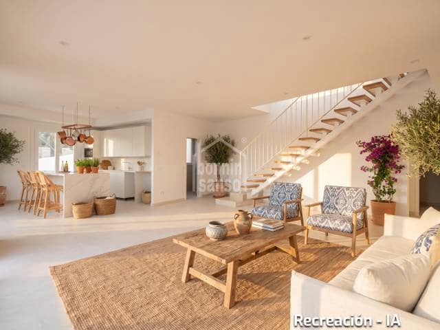5 bedroom Villa for sale in Mahon / Mao with pool - € 895,000 (Ref: 10042264)