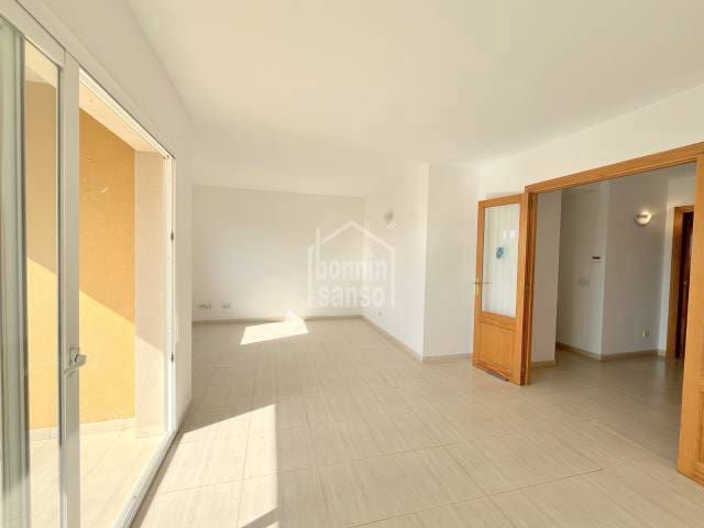 3 quarto Apartamento de Praia para venda em Sant Llorenç des Cardassar com garagem - 381 000 € (Ref: 10100495)