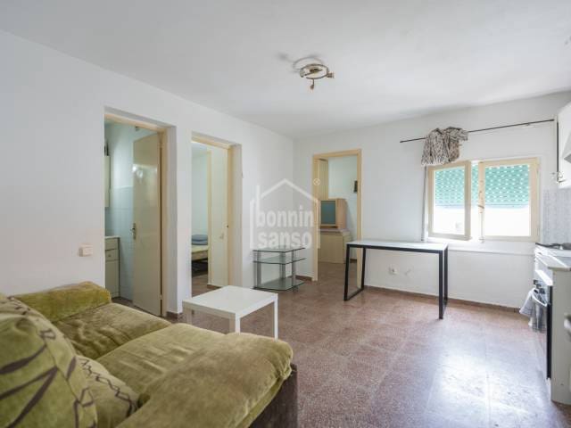 9 quarto Apartamento para venda em Es Castell com garagem - 750 000 € (Ref: 10100496)