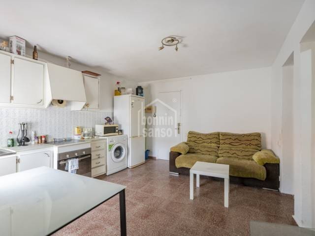 9 quarto Apartamento para venda em Es Castell com garagem - 750 000 € (Ref: 10100496)