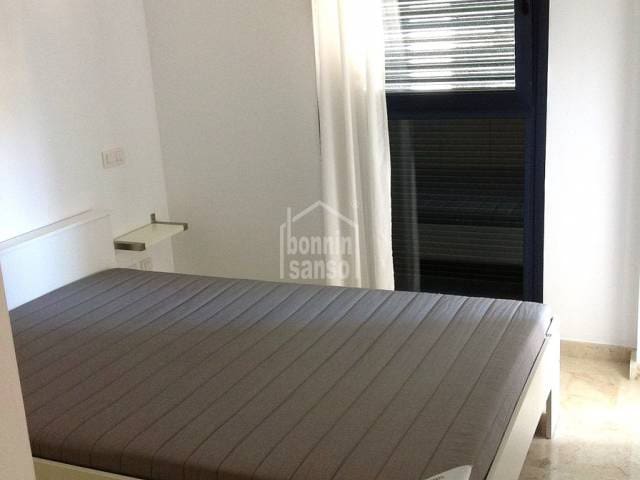 Piso de 2 habitaciones en Ciutadella de Menorca en venta con piscina garaje - 340.000 € (Ref: 10111835)