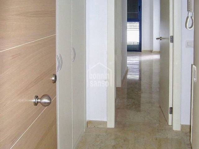 2 chambre Appartement à vendre à Ciutadella, Ciutadella de Menorca avec piscine garage - 340 000 € (Ref: 10111835)