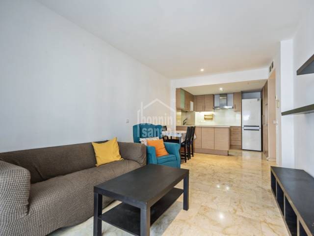 2 soverom Leilighet til salgs i Ciutadella, Ciutadella de Menorca med svømmebasseng garasje - € 340 000 (Ref: 10111835)