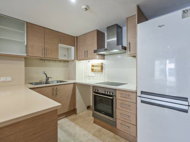 2 soverom Leilighet til salgs i Ciutadella, Ciutadella de Menorca med svømmebasseng garasje - € 340 000 (Ref: 10111835)