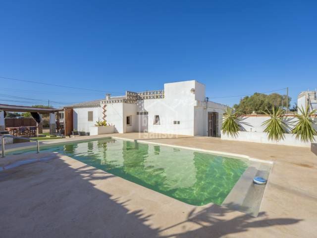 5 chambre Finca/Maison de Campagne à vendre à Ciutadella, Ciutadella de Menorca avec piscine garage - 798 300 € (Ref: 10120280)