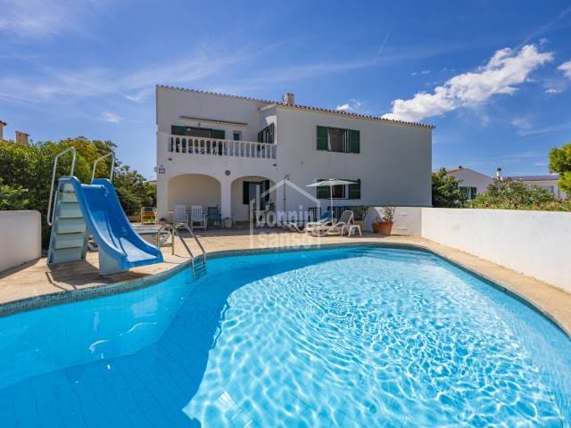 6 bedroom Villa for sale in Es Castell with pool garage - € 1,150,000 (Ref: 10130132)