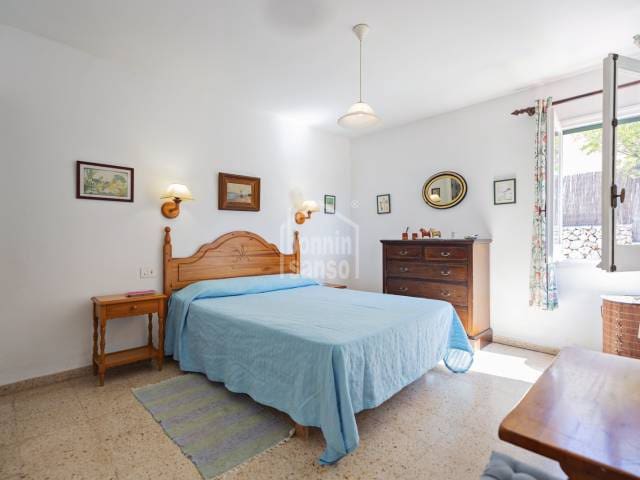 6 bedroom Villa for sale in Es Castell with pool garage - € 1,150,000 (Ref: 10130132)