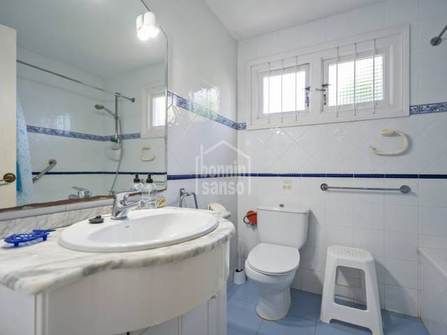 6 bedroom Villa for sale in Es Castell with pool garage - € 1,150,000 (Ref: 10130132)