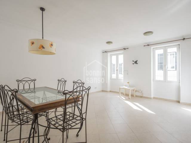 2 soverom Penthouse til salgs i Mahón / Maó med garasje - € 330 000 (Ref: 10147433)