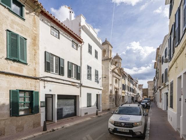 2 soverom Penthouse til salgs i Mahon / Mao med garasje - € 330 000 (Ref: 10147433)