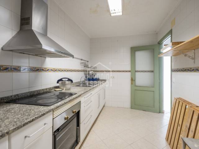 2 soverom Penthouse til salgs i Mahón / Maó med garasje - € 330 000 (Ref: 10147433)