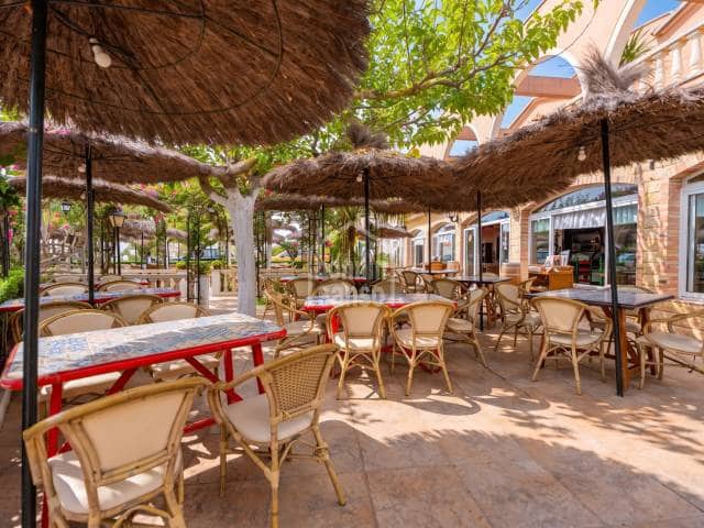 4 soverom Strandleiligheter til salgs i Ciutadella de Menorca med svømmebasseng garasje - € 2 728 000 (Ref: 10163209)
