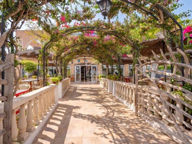 4 soverom Strandleiligheter til salgs i Ciutadella de Menorca med svømmebasseng garasje - € 2 728 000 (Ref: 10163209)