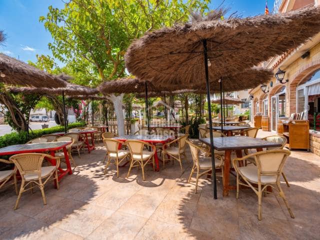 4 soverom Strandleiligheter til salgs i Ciutadella, Ciutadella de Menorca med svømmebasseng garasje - € 2 728 000 (Ref: 10163209)