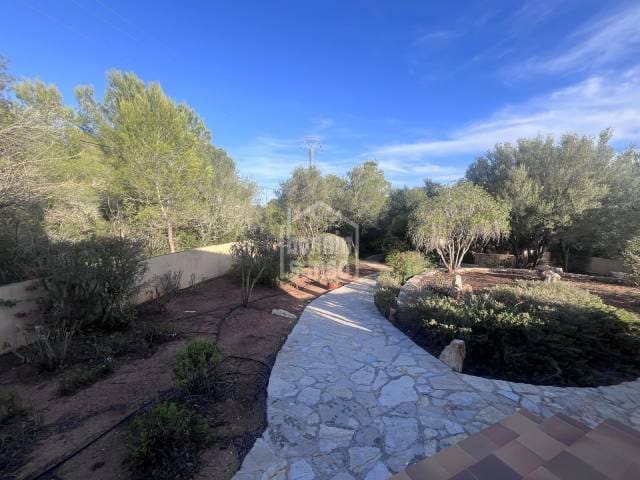 Chalet de 3 habitaciones en Manacor en venta con piscina garaje - 740.000 € (Ref: 10177429)