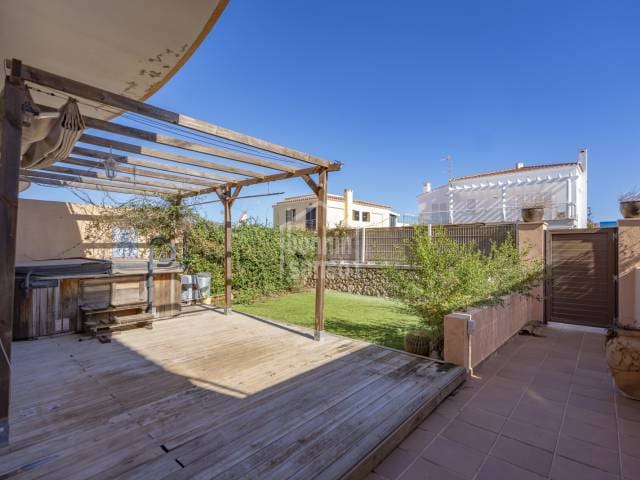 4 soverom Villa til salgs i Mahón / Maó med garasje - € 698 000 (Ref: 10184041)