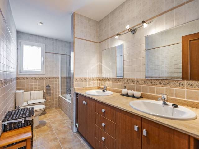 4 soverom Villa til salgs i Mahón / Maó med garasje - € 698 000 (Ref: 10184041)